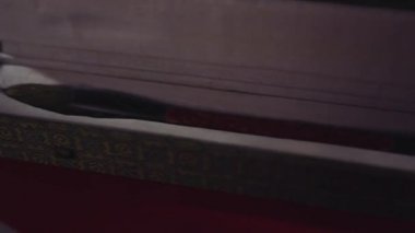 Kutusu ve painbrush bir hat yakın çekim makro için