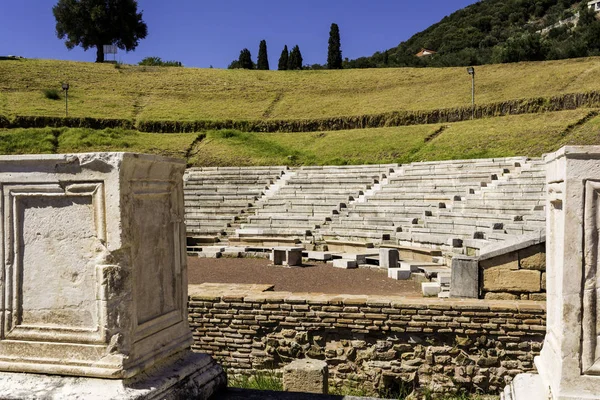 Ruinerna av teater av antikens Messini, Peloponnesos, Grekland — Stockfoto