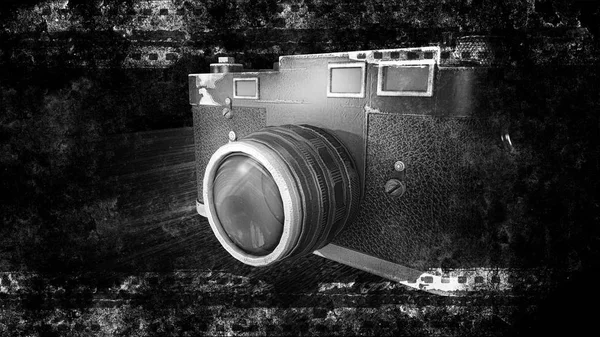 Câmera fotográfica vintage velha em fundo preto com filme — Fotografia de Stock