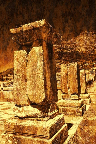 Pillar ruins at Ancient Messini, Messinia, Peloponnese, Greece — Stock Photo, Image