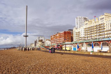 Brighton plajı ve rıhtım manzarası