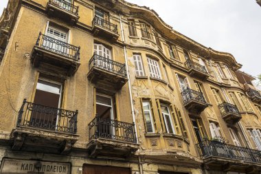 Atina şehir merkezinde terk edilmiş bir ev, Yunanistan