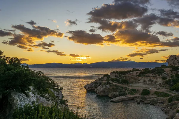 Oude plaats Hraion Paradise Beach bij zonsondergang - Griekenland — Stockfoto