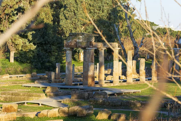 Tempel van Artemis op archeologische site van Brauron, Attica, Griekenland — Stockfoto