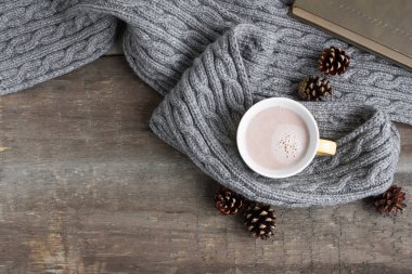 Gri Fularlı kakao fincan