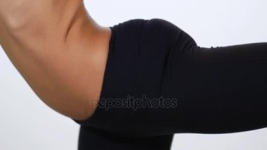 Genç çekici Bayan germe