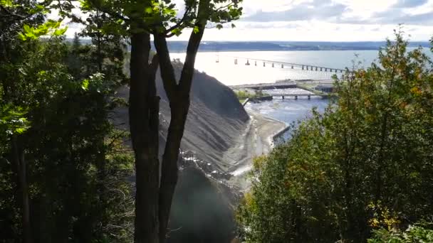 Montmorencyho vodopády v Quebec City — Stock video