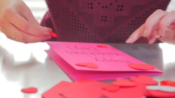 Female Creating Valentines Card — Stock Video