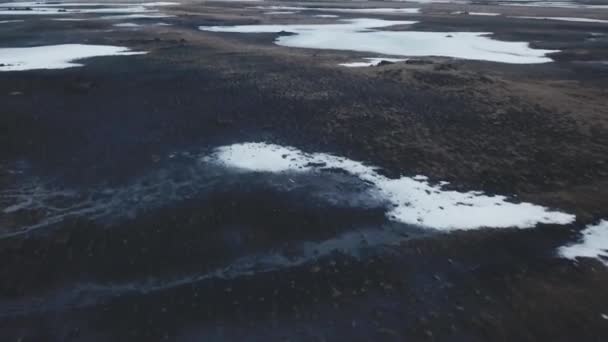 Flygfoto Över Vintern Bergsrygg Dagtid Island — Stockvideo