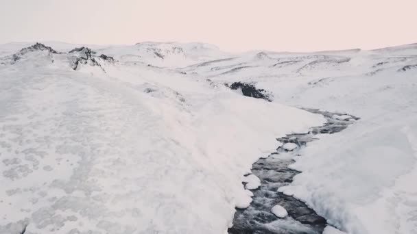 Vue Aérienne De La Cascade De Seljalandsfoss En Hiver, De Jour, Islande 