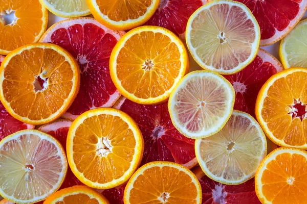 Свежий нарезанный фруктовый лимонный грейпфрут — стоковое фото