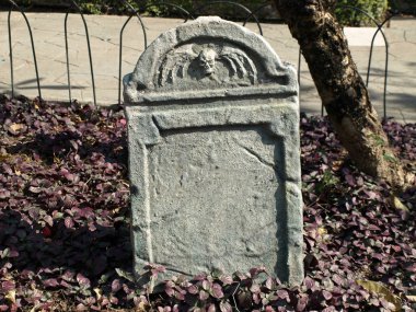 mezarlığı boş mezar taşı