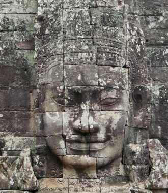 Bayon yüzlerine