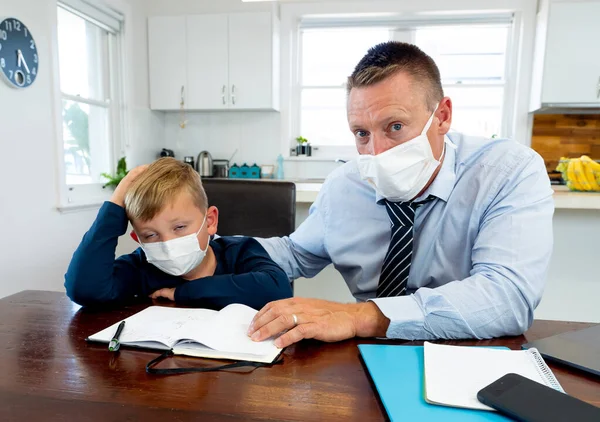 Fermeture École Pour Épidémie Coronavirus Les Parents Stressés Qui Font — Photo