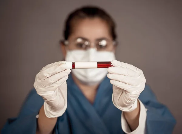 Covid Lékař Nebo Laboratorní Technik Oop Osobní Ochranné Prostředky Které — Stock fotografie