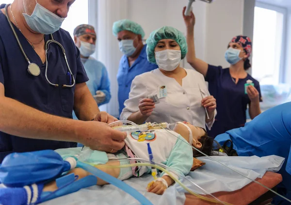 bir çocuk Hastanesi anestezi süreç içinde Cerrahi operasyon