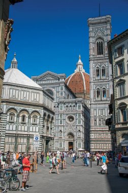 Mermerler Santa Maria Novella Kilisesi birçok türde cephe görünümü