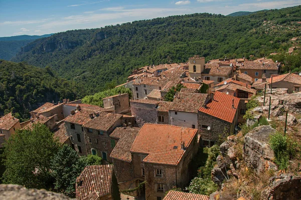 Panoramic view of houses and roofs of the village of Chteaudouble. — Stock Photo, Image