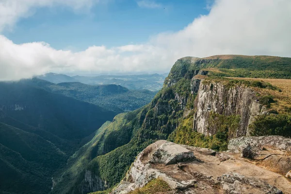 Fortaleza Canyon med stejle klipper - Stock-foto