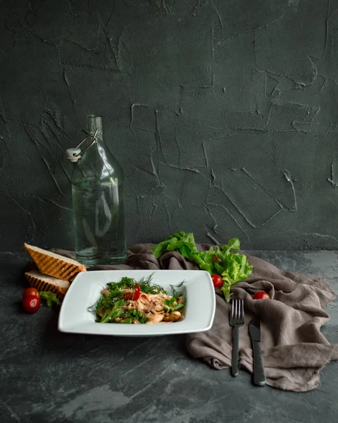  akşam yemeği için lezzetli makarna