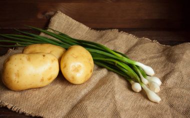 patates ve soğan oa keten centrepiese