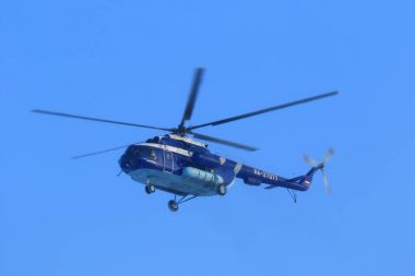 Havadaki Rus nakliye helikopteri