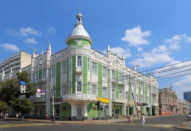 Krasnodar eski stil evde bir yaz gününde