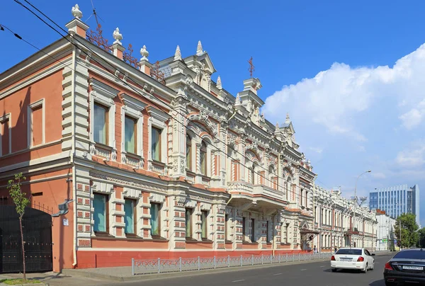 Państwowe Muzeum historyczne i archeologiczne letni dzień w Krasnod — Zdjęcie stockowe