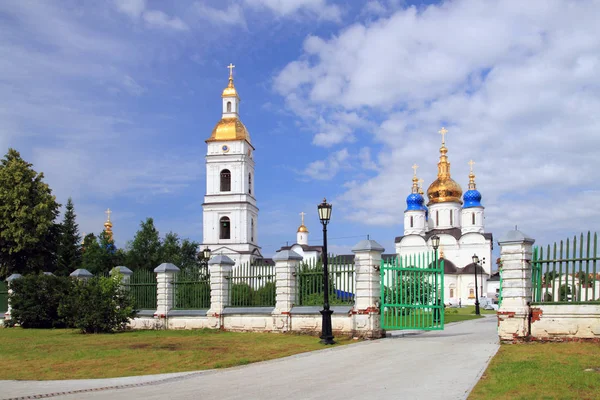 St. sophia übernahme kathedrale des tobolsk kremlin in sibirien — Stockfoto