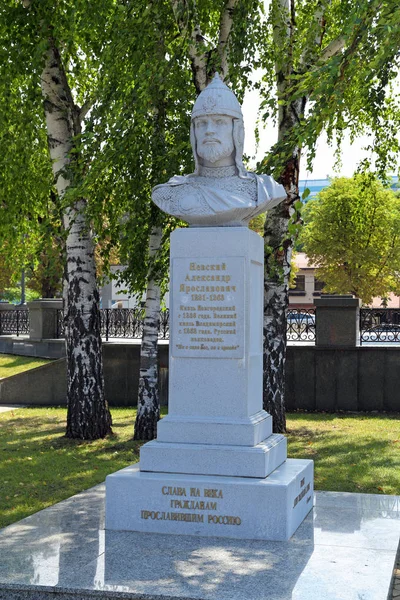 Busto de Santo Grão-Duque Alexander Nevsky em Krasnodar Rússia — Fotografia de Stock