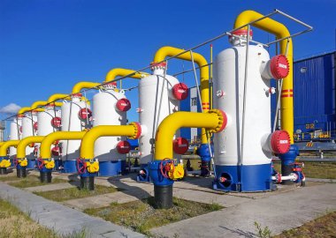 Kompresör statüsünde yazın doğal gaz temizleme aygıtları