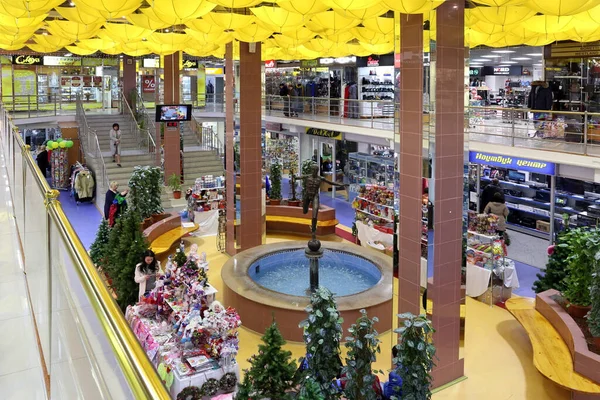 Nadym Rússia Novembro 2014 Venda Produtos Natal Centro Comercial Severny — Fotografia de Stock
