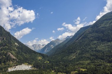 Alplerde pitoresk köy