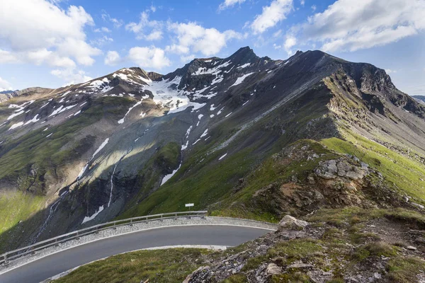 Gefährliche Und Kurvenreiche Straße Hochgebirge — Stockfoto