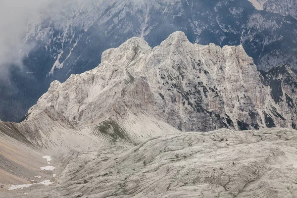 Měnící Počasí Horách — Stock fotografie