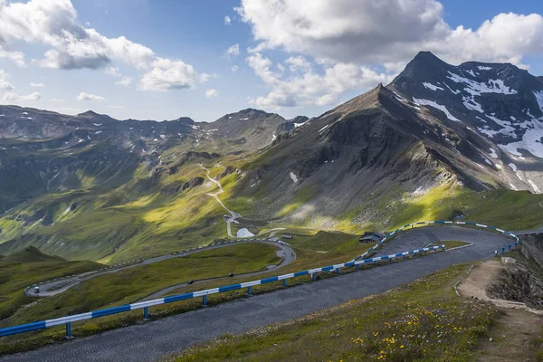 Alpvägen i Österrike — Stockfoto