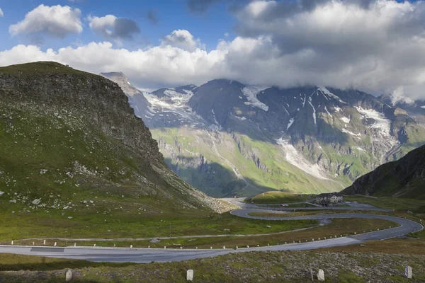 オーストリアの山岳道路 — ストック写真