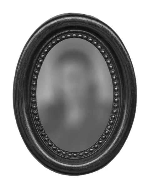 Oude foto in zwart oude oval frame op witte achtergrond — Stockfoto