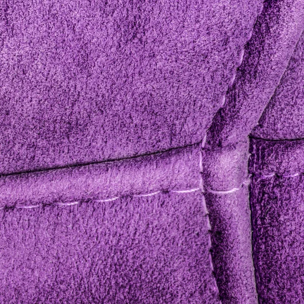 Fragmento de chaqueta violeta de cuero más o menos vestido —  Fotos de Stock