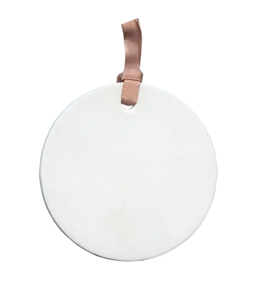 Leeres weißes rundes Kartonetikett isoliert — Stockfoto