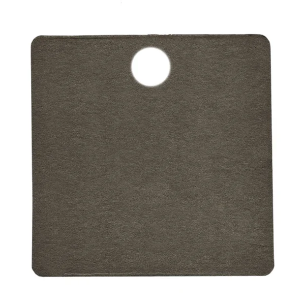 boş kahverengi karton etiket üzerinde beyaz izole