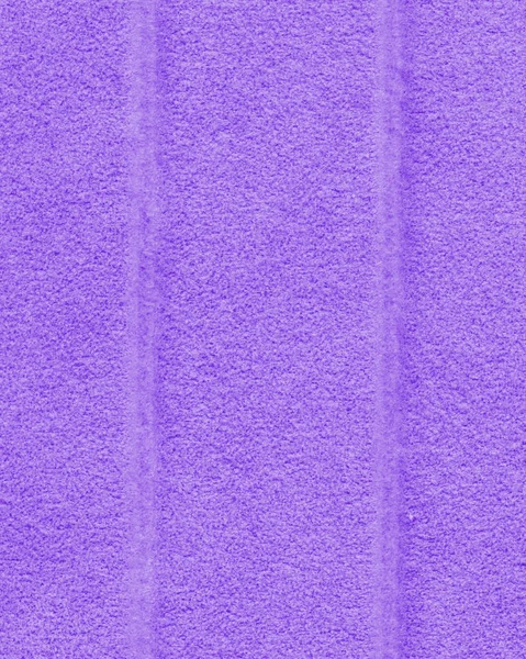 Textura material sintético listrado violeta como fundo — Fotografia de Stock