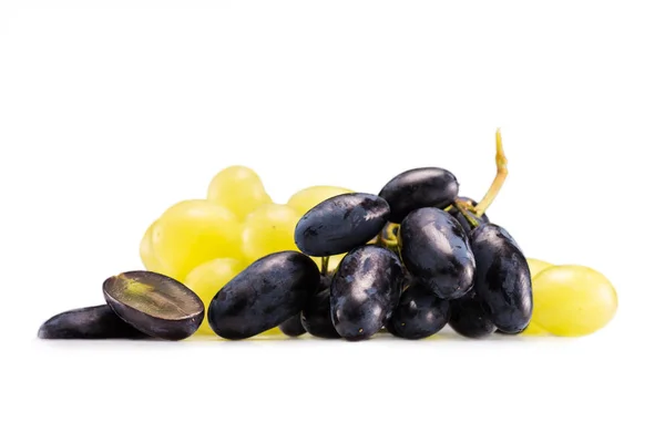 Cluster of fresh grapes — Stock Photo, Image