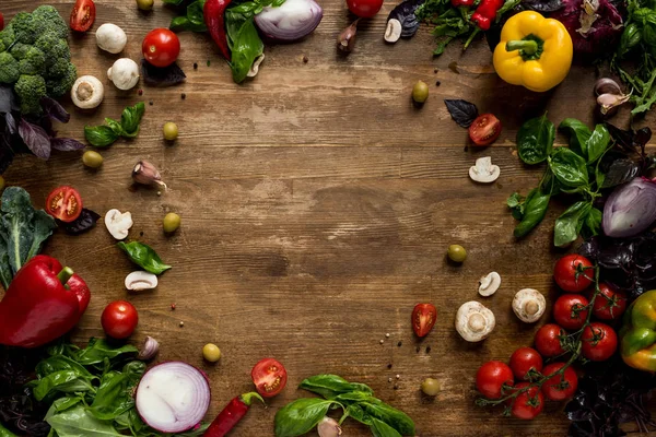 Taze sebzeler ve bitkiler