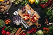 Картина, постер, плакат, фотообои "cutting board with fresh vegetables", артикул 163729932