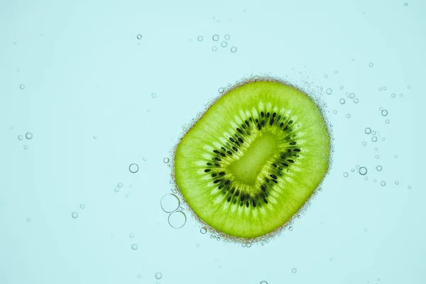 Fetta di kiwi fresco — Foto Stock