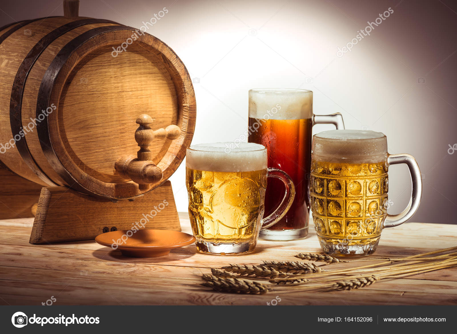 Barrel and different beer — Stock Photo © VadimVasenin 164152096
