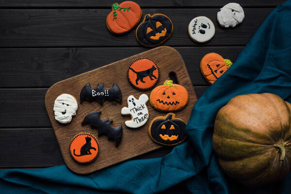 composition of halloween cookies