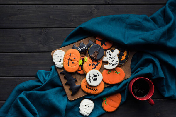 composition of halloween cookies