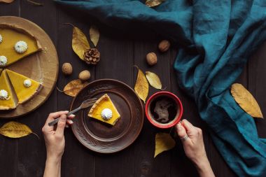 Balkabağı tart yemek kadın